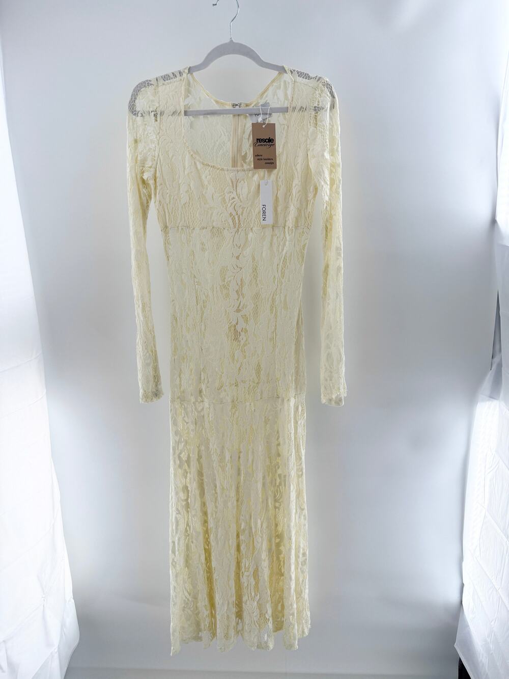 NWT Foren Embroidered Flora Long Sleeve Sheer Lace Long Maxi Dress Yellow Small